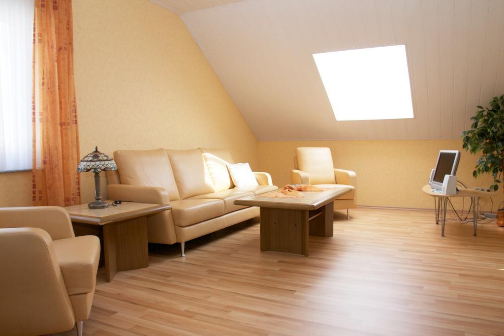 Ferienwohnungen Beckingen Room photo
